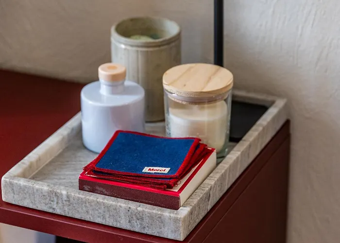 Le Darcy D'hugo Train Station 2 Minutes Away *